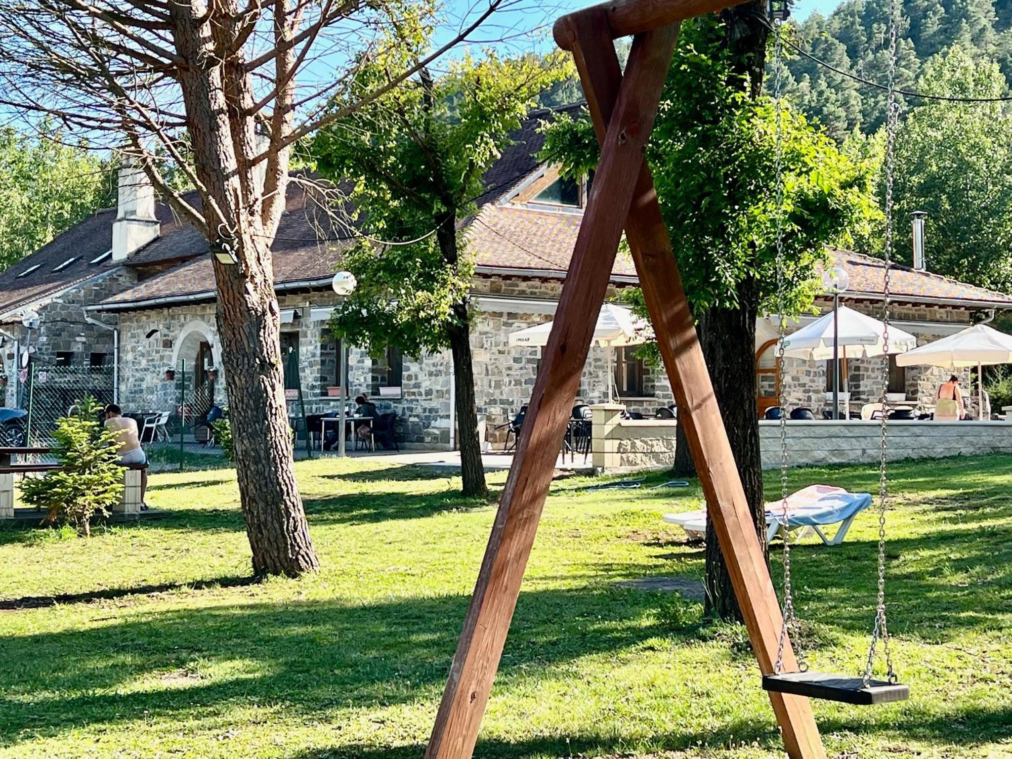 Camping Valle De エチョ エクステリア 写真