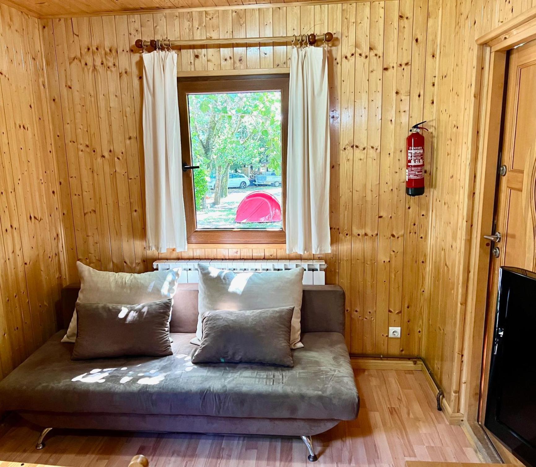 Camping Valle De エチョ エクステリア 写真