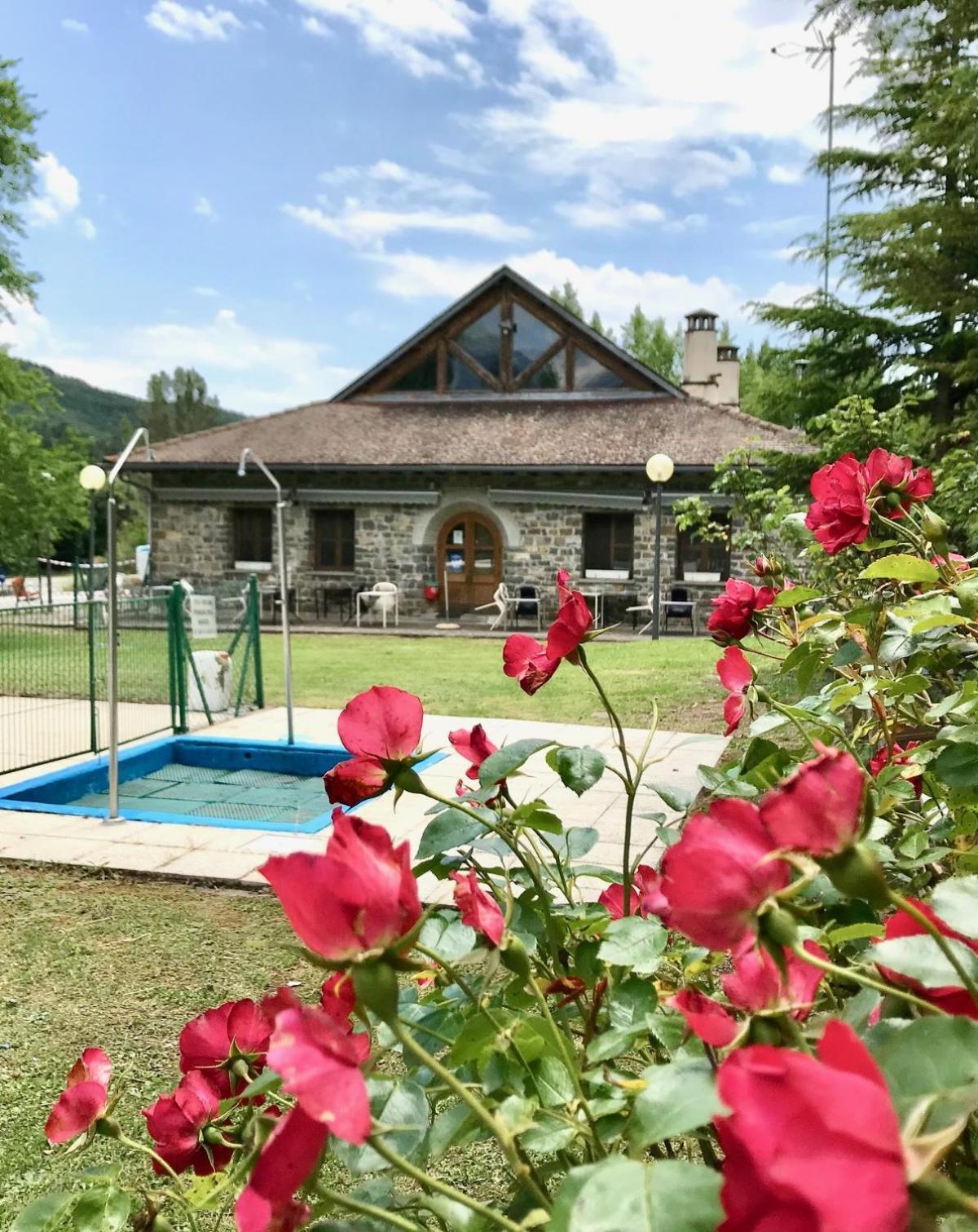 Camping Valle De エチョ エクステリア 写真