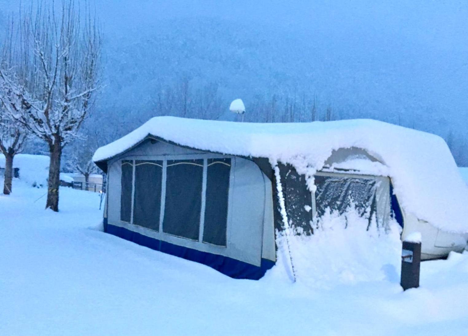 Camping Valle De エチョ エクステリア 写真