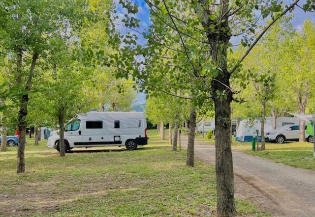 Camping Valle De エチョ エクステリア 写真
