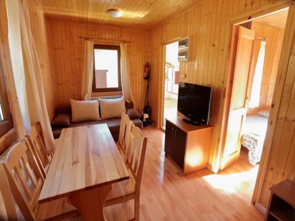 Camping Valle De エチョ エクステリア 写真